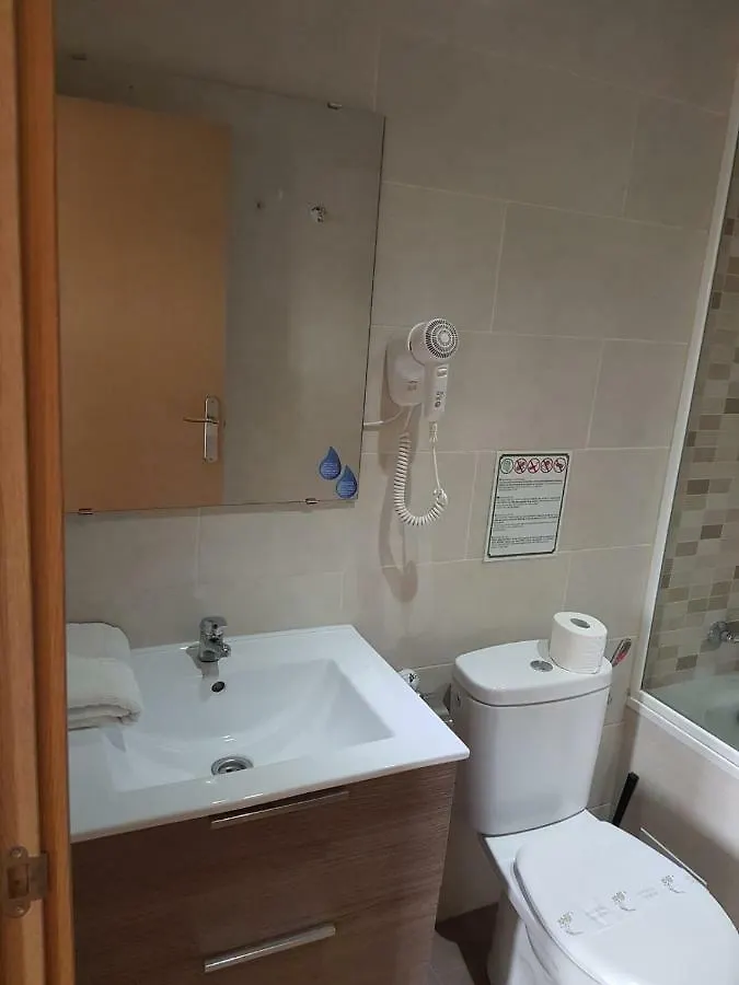Hostal Felipe 2 Barcelona 2*,