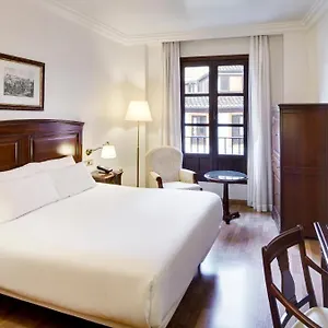 Otel Sercotel Palacio De Gamboa