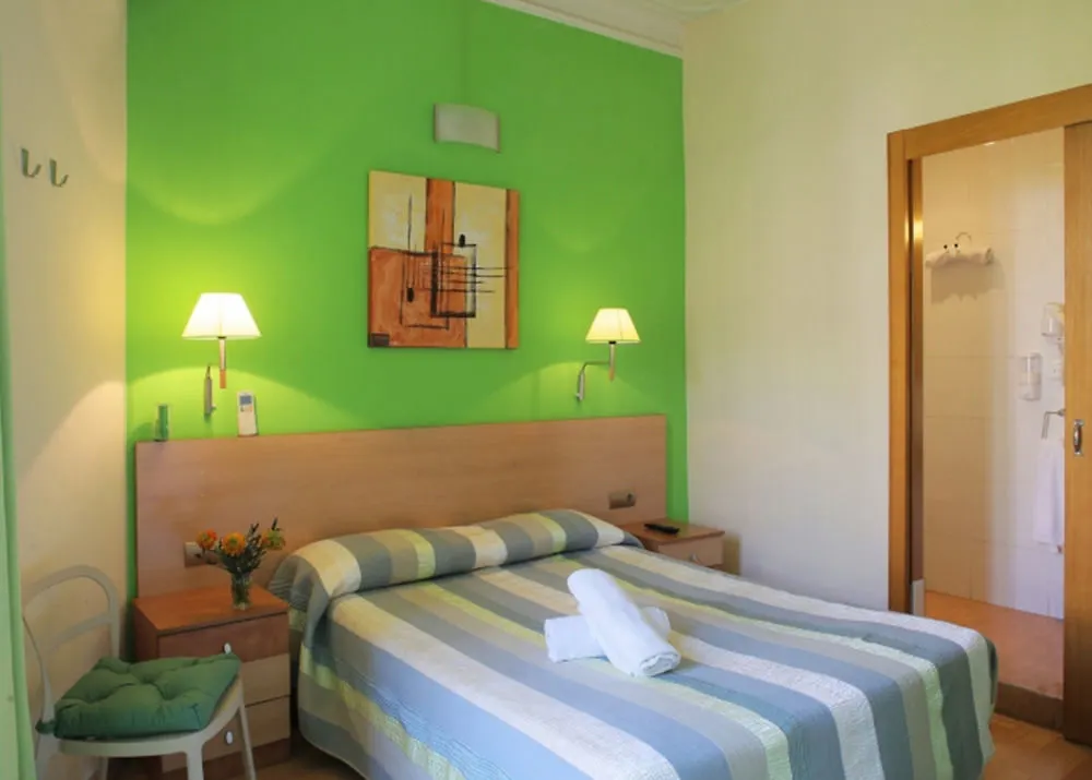 Hostal Felipe 2 Barcelona